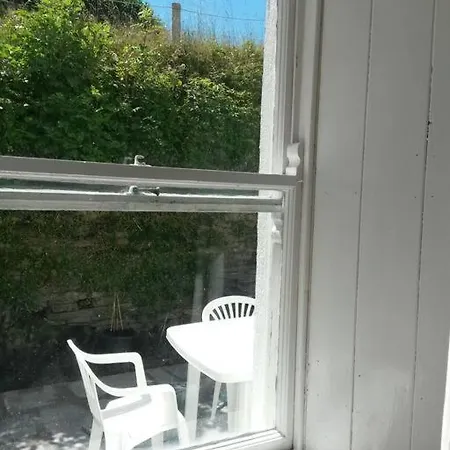 Cosy Beach-side Apartament *