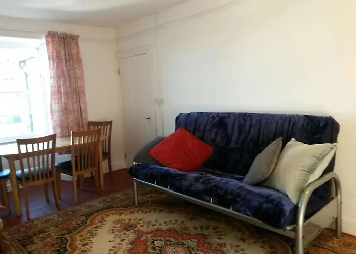 Cosy Beach-side Διαμέρισμα